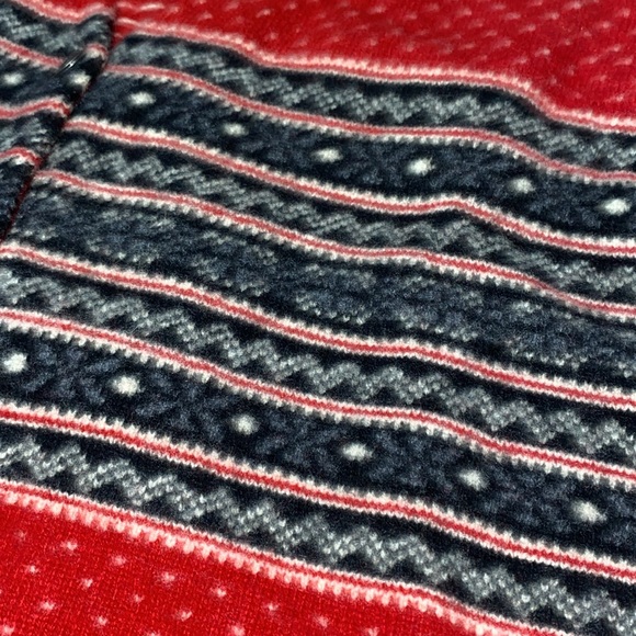 Vintage Eddie Bauer Red Nordic Wool Vest ￼ - Picture 2 of 10